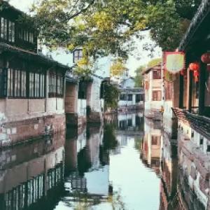 探索小孩脾气大怎么管教?,发现更多乐趣